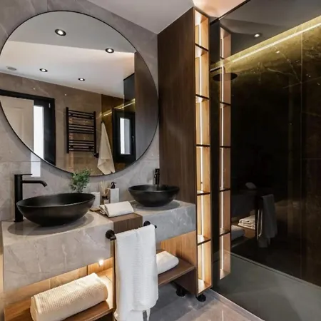 New Top Apartment